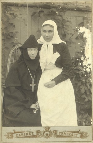 3 Монахиня Нина с послушницей Феклой Клоп